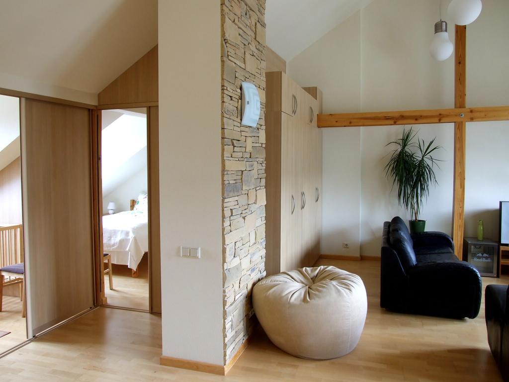 Sunlit Loft Apartment Riga Exterior photo
